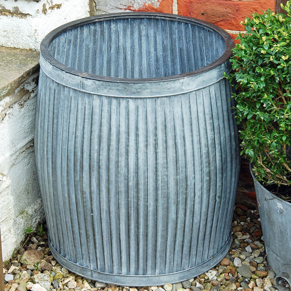 Large outdoor planter - Garden planter