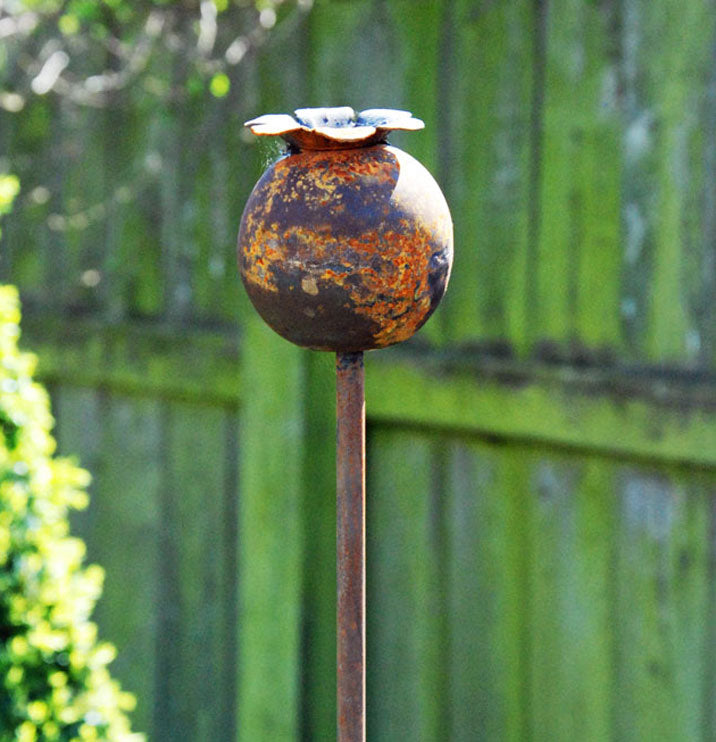 Antique finish rustic metal small poppy head garden plant stake