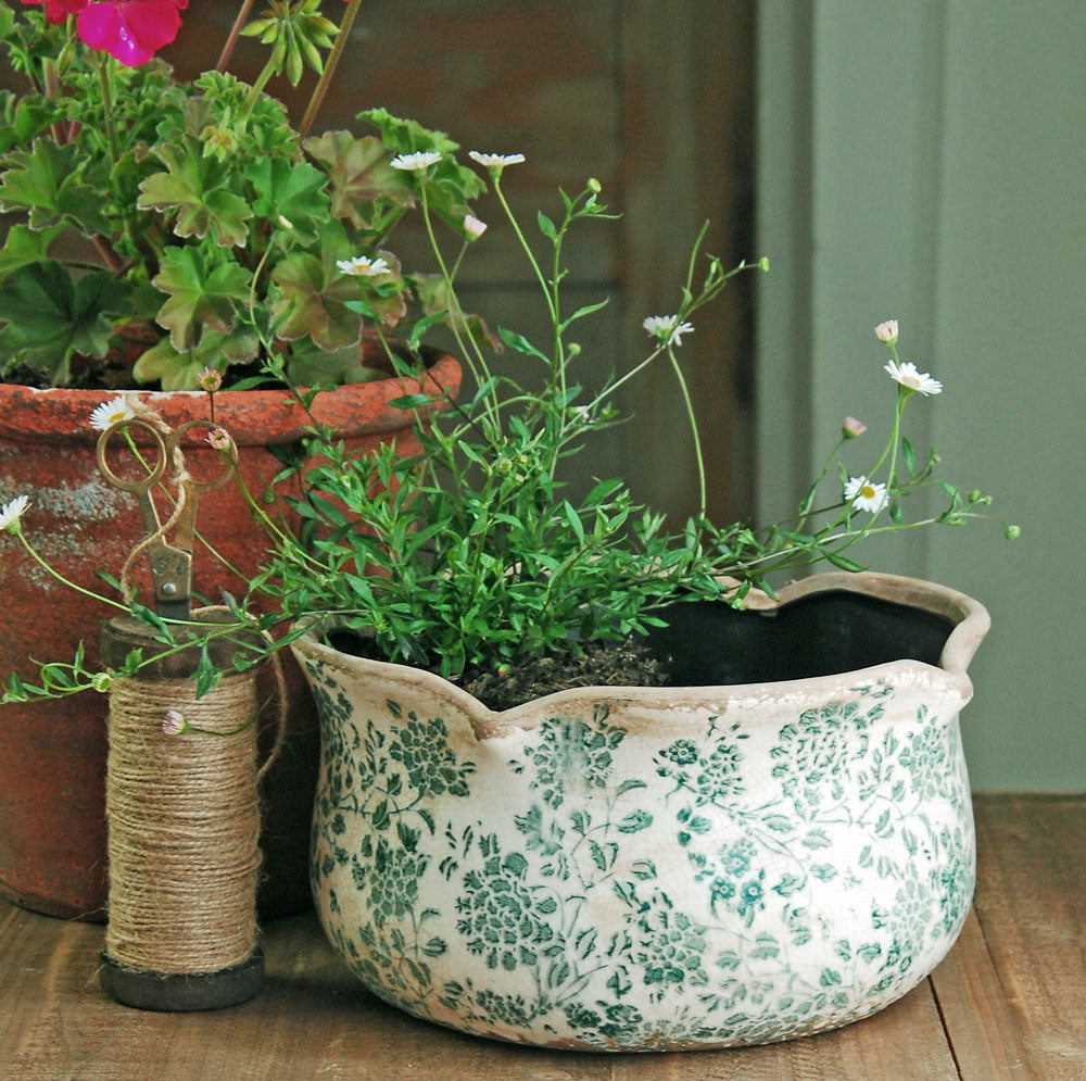 scalloped plant pot Large Ceramic Plant Pot - Large green plant pot