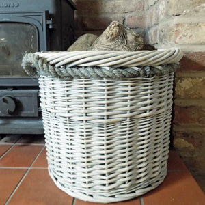 Small Copenhagen hessian lined willow log basket with rope handles