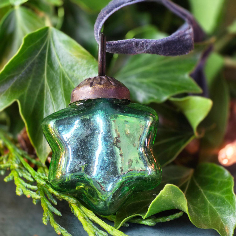 Small Green Star Glass Decoration