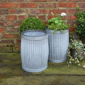 Pair of vintage style Dolly tub garden planters