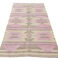 Pink Florence kilim jute floor rug