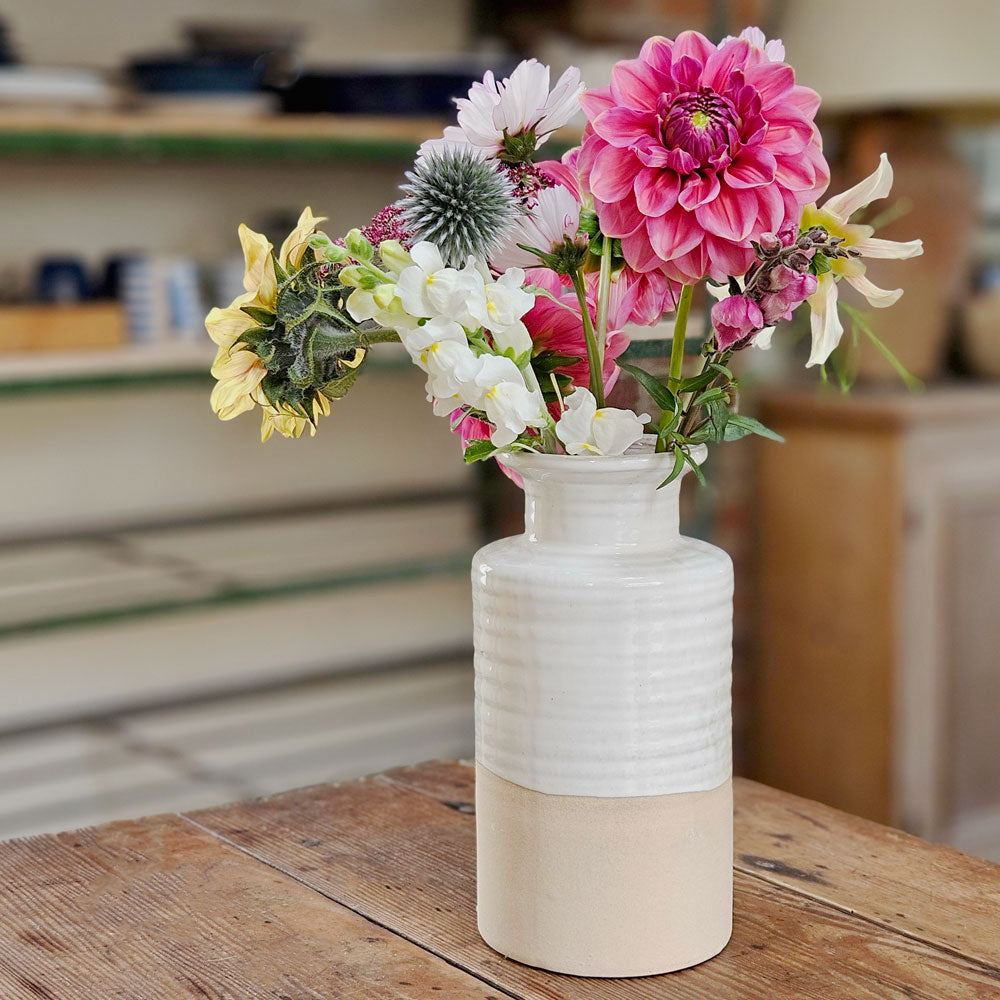 Stoneware flower vase