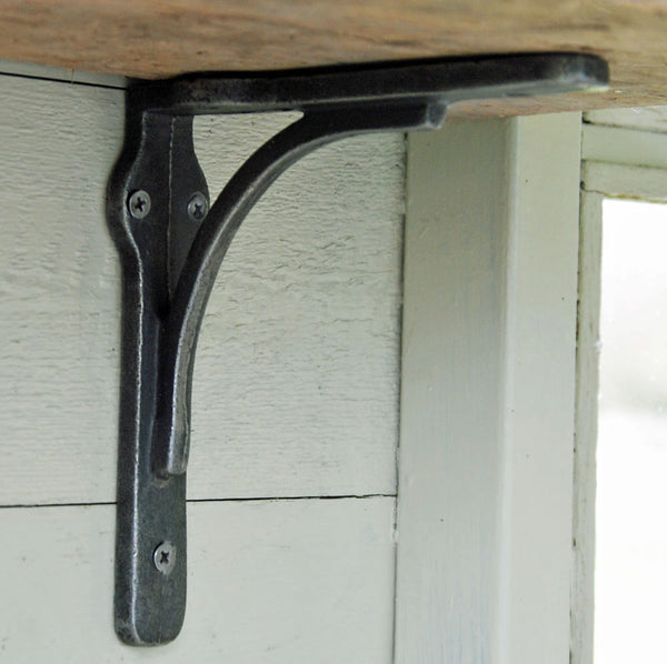 Pair Of Hand Forged Iron Shelf Brackets – 6.8" Farmhouse Style, Holds 30kg, For Books & Decor