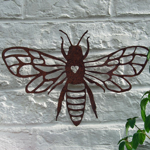 Vintage rusty metal bee garden wall art plaque