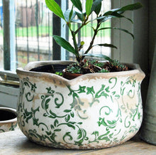 Green Hampton ceramic round pie crust edged planter