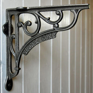 Antique design cast iron singer shelf bracket