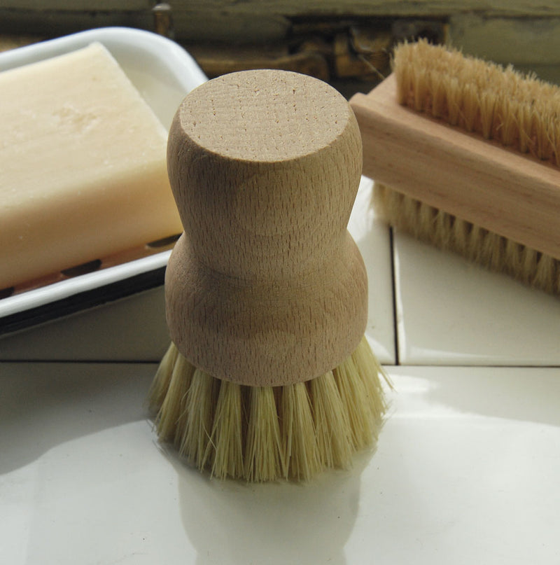 Wooden vegetable brush